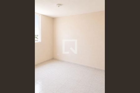 Quarto de apartamento para alugar com 2 quartos, 55m² em Conjunto Habitacional Barro Branco II, São Paulo