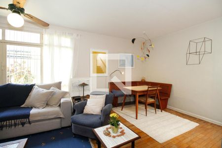 Sala de Estar de casa para alugar com 4 quartos, 304m² em Vila Madalena, São Paulo