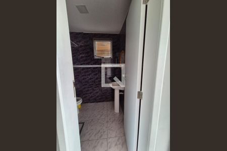 Casa de Condomínio para alugar com 5 quartos, 300m² em Taquara, Rio de Janeiro