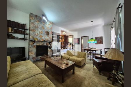 Casa para alugar com 3 quartos, 236m² em Fazenda Morumbi, São Paulo