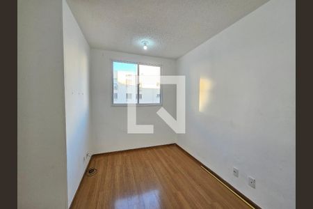 Sala de apartamento para alugar com 2 quartos, 54m² em Prata, Nova Iguaçu