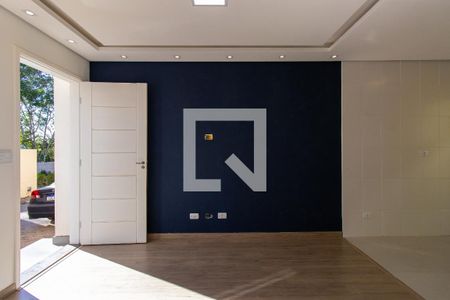 Sala de casa de condomínio para alugar com 2 quartos, 46m² em Chácara Ondas Verdes, Cotia