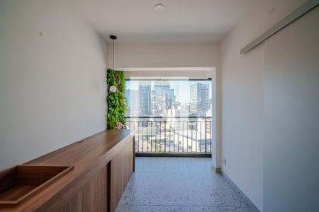 Sala de kitnet/studio para alugar com 1 quarto, 34m² em Butantã, São Paulo