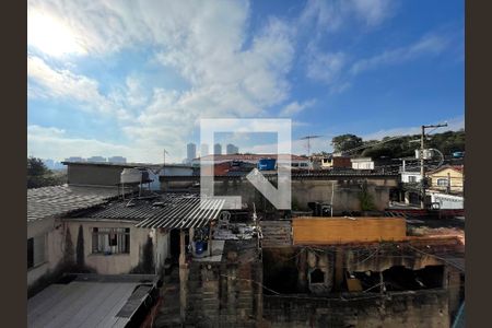 Quarto 1 de casa para alugar com 2 quartos, 95m² em Jardim Raposo Tavares, São Paulo