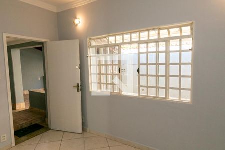 SALA DE ESTAR de casa à venda com 3 quartos, 150m² em Bonfim, Campinas