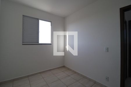 Quarto 1 de apartamento para alugar com 2 quartos, 50m² em Jardim Europa, Uberlândia