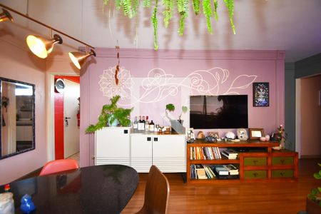 Sala de jantar de apartamento à venda com 3 quartos, 101m² em Vila Madalena, São Paulo