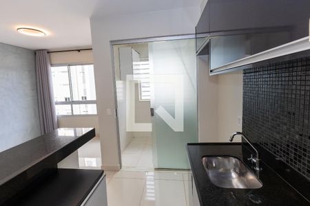 Cozinha de apartamento para alugar com 2 quartos, 64m² em Vila da Serra, Nova Lima