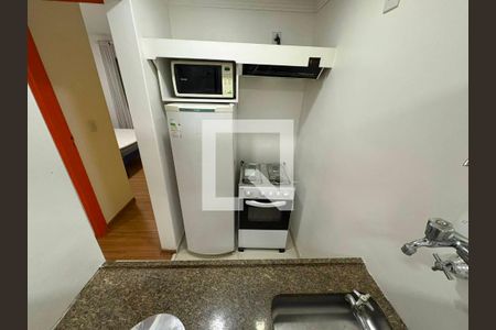 Cozinha de apartamento para alugar com 1 quarto, 40m² em Morro dos Ingleses, São Paulo