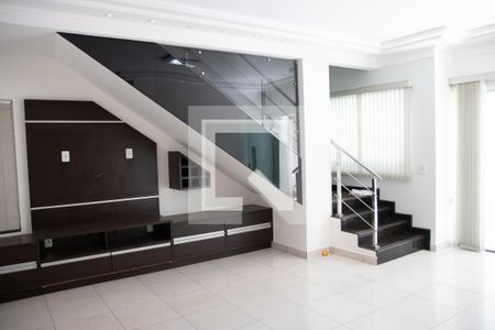 Sala de casa à venda com 5 quartos, 300m² em Jardim Novo Mundo, Goiânia