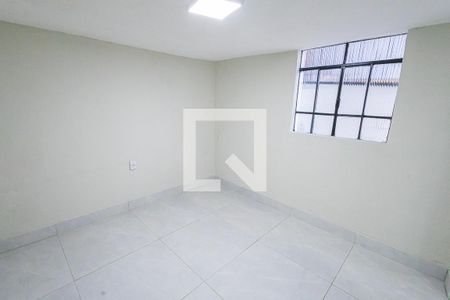 quarto 1 de casa para alugar com 3 quartos, 55m² em Candelária, Belo Horizonte