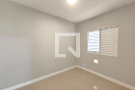 Quarto 2 de apartamento para alugar com 2 quartos, 38m² em Jardim Ipaussurama, Campinas