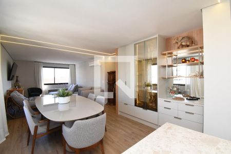 Sala de apartamento à venda com 4 quartos, 164m² em Cabral, Curitiba