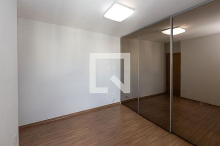 Suíte 1 de apartamento para alugar com 2 quartos, 70m² em Vila da Serra, Nova Lima