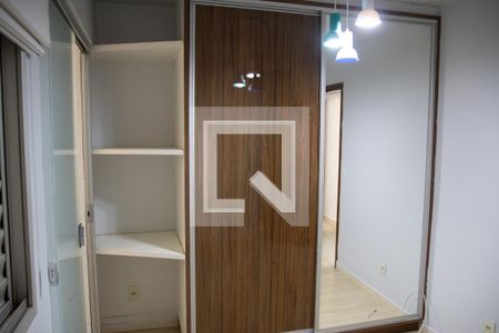Suíte 01 de apartamento para alugar com 3 quartos, 100m² em Jardim Goiás, Goiânia