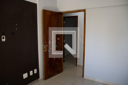 Apartamento para alugar com 3 quartos, 100m² em Jardim Goiás, Goiânia