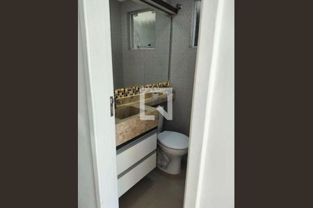 Casa à venda com 3 quartos, 160m² em Santa Cândida, Curitiba