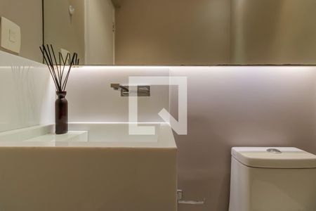 Lavabo de apartamento para alugar com 1 quarto, 98m² em Vila Nova Conceição, São Paulo