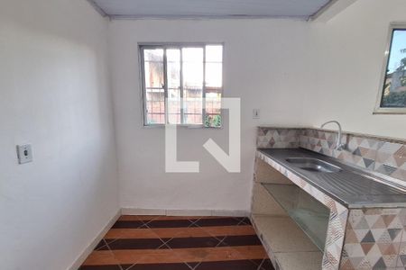 Cozinha de casa para alugar com 1 quarto, 96m² em Saracuruna, Duque de Caxias