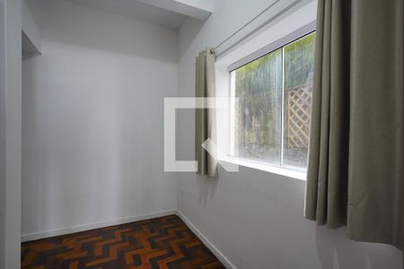 Quarto 2 de apartamento para alugar com 3 quartos, 80m² em Coqueiros, Florianópolis