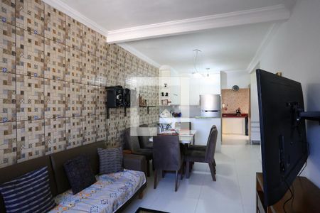 Sala de casa à venda com 2 quartos, 180m² em Boa Vista, Belo Horizonte