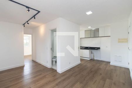 Sala de apartamento à venda com 2 quartos, 58m² em Parque Edu Chaves, São Paulo