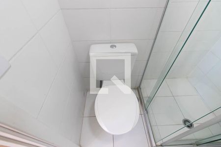 Banheiro de apartamento à venda com 2 quartos, 58m² em Parque Edu Chaves, São Paulo