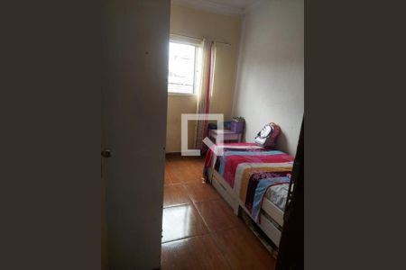 Quarto  de casa à venda com 4 quartos, 180m² em Industrial, Contagem