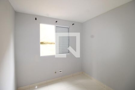 Quarto 2 de apartamento para alugar com 2 quartos, 42m² em Itaquera, São Paulo