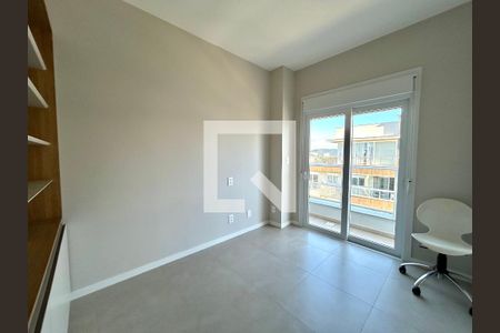 Quarto 1 de apartamento para alugar com 3 quartos, 169m² em Campeche, Florianópolis