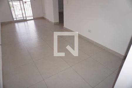Sala de apartamento para alugar com 2 quartos, 55m² em Jardim Elizabete, Embu das Artes