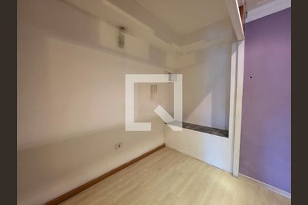 Casa à venda com 3 quartos, 141m² em Jardim America, Taboão da Serra