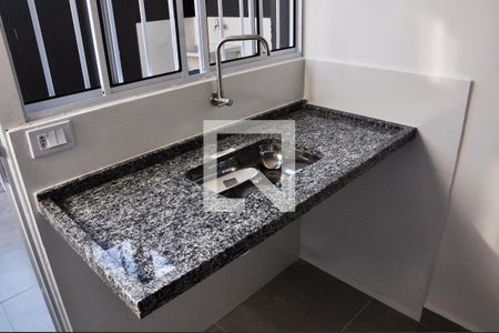 Detalhe - Sala e Cozinha de apartamento à venda com 1 quarto, 37m² em Vila Zat, São Paulo