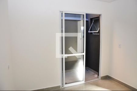 Detalhe - Quarto e Varanda de apartamento à venda com 1 quarto, 27m² em Vila Zat, São Paulo