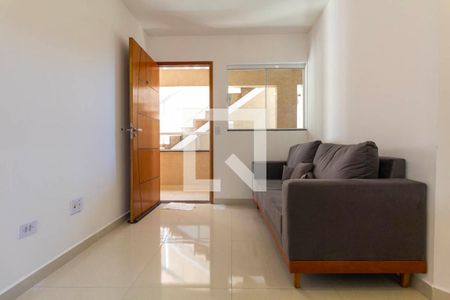 Sala, Cozinha e Área de Serviço de apartamento para alugar com 2 quartos, 42m² em Vila Euthalia, São Paulo