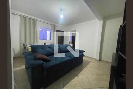 Sala de casa à venda com 5 quartos, 109m² em Grajaú, São Paulo