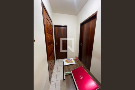 Sala de casa à venda com 5 quartos, 109m² em Grajaú, São Paulo
