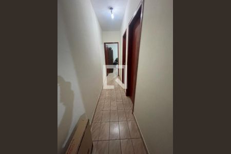 Corredor de casa à venda com 5 quartos, 109m² em Grajaú, São Paulo