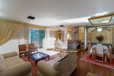 Sala  de apartamento para alugar com 4 quartos, 280m² em Cambuí, Campinas