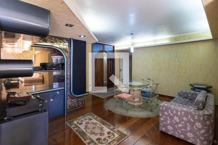 Sala  de apartamento para alugar com 4 quartos, 280m² em Cambuí, Campinas