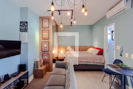 Sala/Quarto de kitnet/studio para alugar com 1 quarto, 27m² em Vila Deodoro, São Paulo