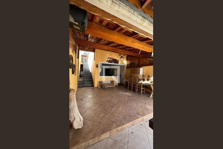 Casa à venda com 3 quartos, 250m² em Jardim Tranquilidade, Guarulhos