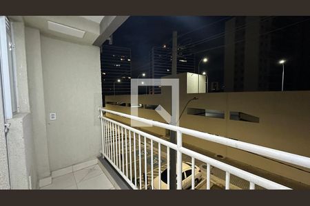 Varanda de apartamento para alugar com 2 quartos, 58m² em Barra Olímpica, Rio de Janeiro