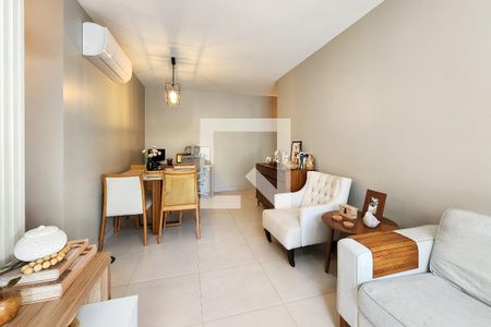 Sala  de apartamento à venda com 2 quartos, 79m² em Maracanã, Rio de Janeiro