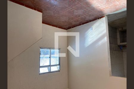 Casa para alugar com 2 quartos, 70m² em Cavalcanti, Rio de Janeiro