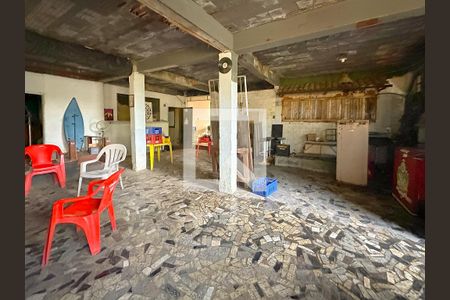 Sala de casa para alugar com 1 quarto, 320m² em Jardim Santiago, São José