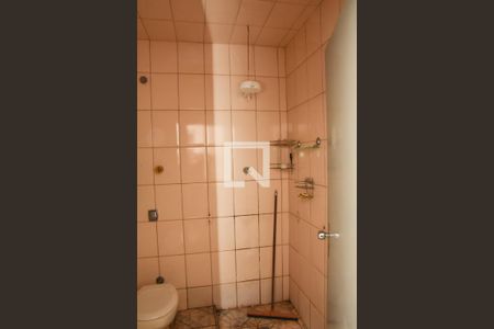banheiro casa 1 de casa à venda com 5 quartos, 220m² em Cidade Santos Dumont, Jundiaí