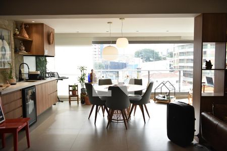 Sala de apartamento à venda com 3 quartos, 130m² em Mirandópolis, São Paulo
