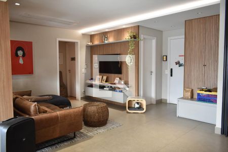 Sala de apartamento à venda com 3 quartos, 130m² em Mirandópolis, São Paulo
