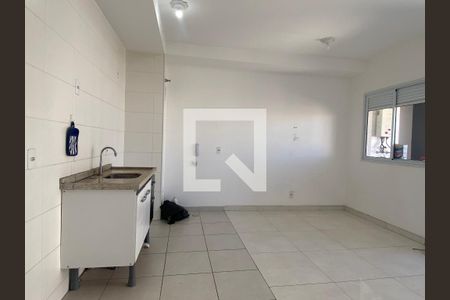 Sala - Cozinha de kitnet/studio para alugar com 1 quarto, 36m² em Presidente Altino, Osasco